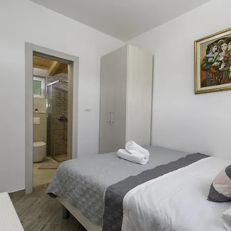 Fuer 6 Personen Ca 75 Qm In Banjole, Istrien Istrische Riviera Banjole